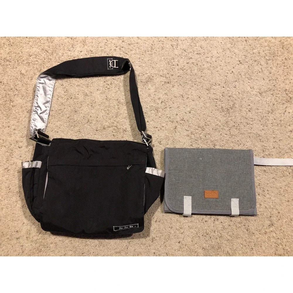 Ju Ju Be BLACK Crossbody MESSENGER or Shoulder DIAPER BAG Comfort Strap Z20
